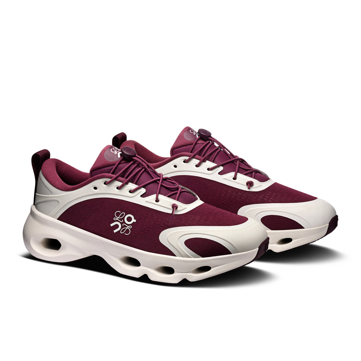 On Cloudsolo LOEWE - Women's in Burgundy / Eggshell - view 6