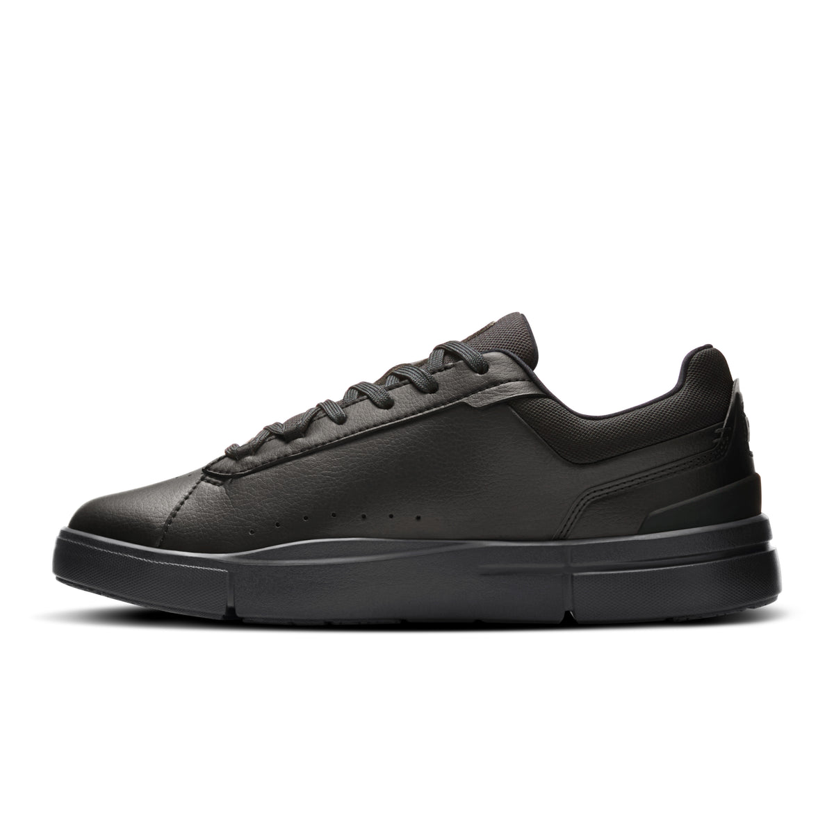 On THE ROGER Advantage - Women's in Black / Black - view 4