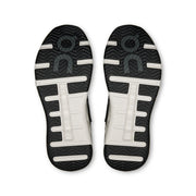 On THE ROGER Wildcard - Women's in Black / White - view 3