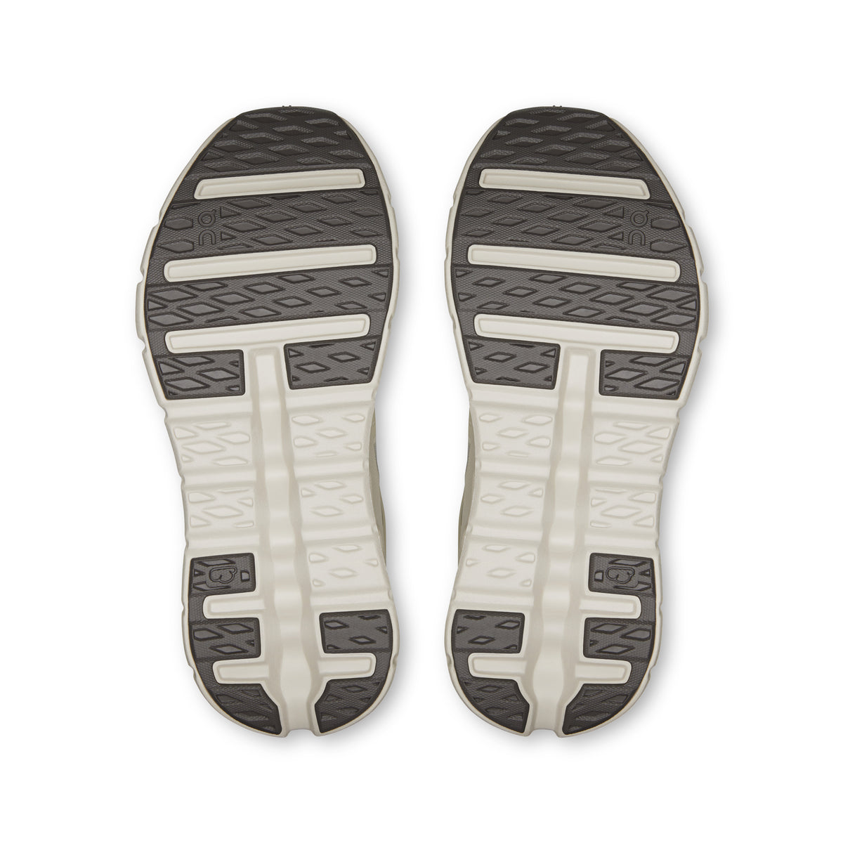 On Cloudtilt Remix - Women's in Silver / Ivory - view 3
