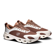 On Cloudsolo LOEWE - Women's in Taupe / Eggshell - view 6