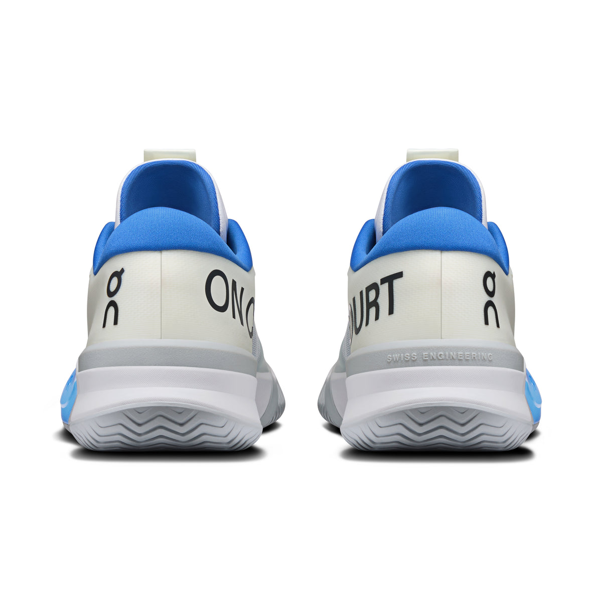 On THE ROGER Pro 3 Clay - Men's in Ivory / Jay - view 5