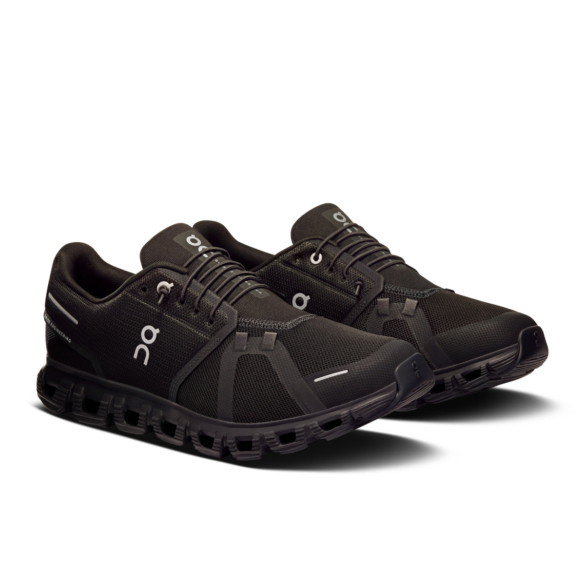 On Cloud 6 Wide - Men's in Black / Black - view 6