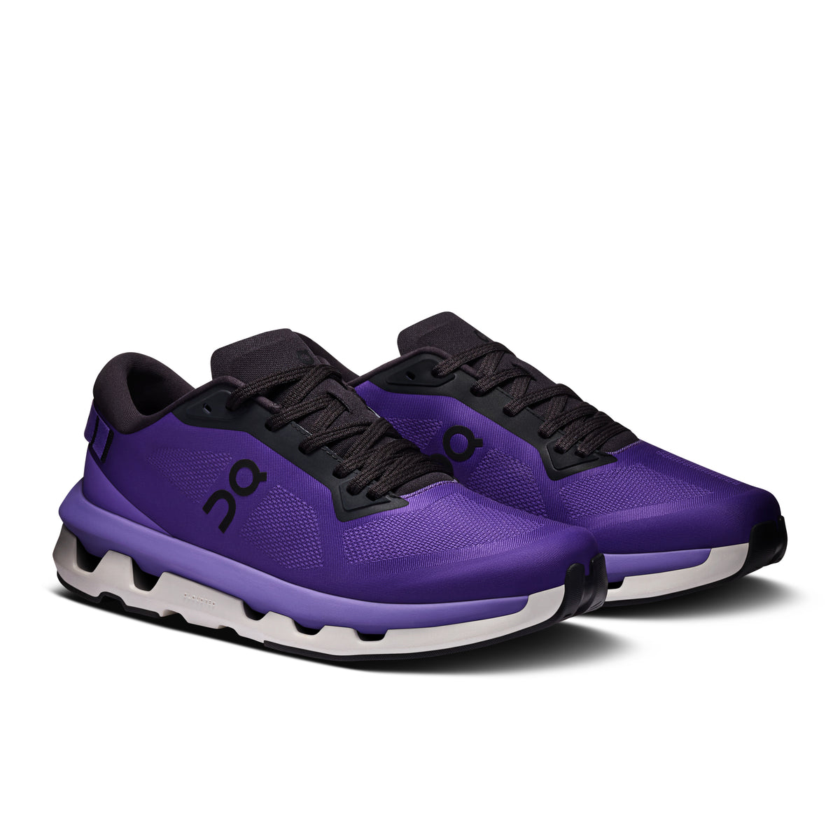 On Cloudzone - Women's in Tyrian / Black - view 6