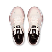 On THE ROGER Clubhouse Pro 2 Clay - Women's in Oyster / Doe - view 2