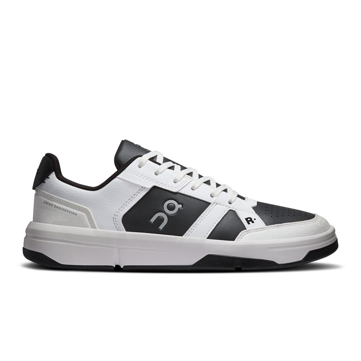 On THE ROGER Clubhouse - Women's in White / Onyx - primary view
