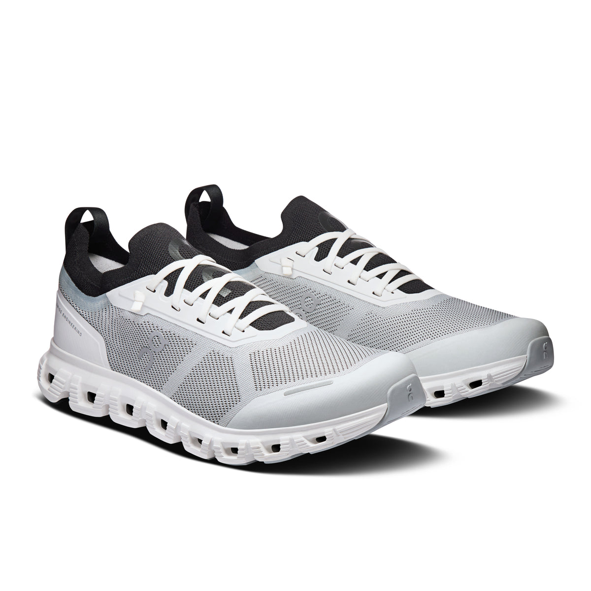 On Cloud 6 Versa - Men's in White / Black - view 6