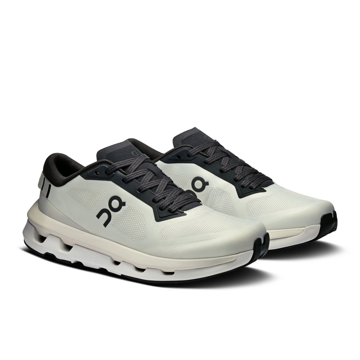 On Cloudzone - Women's in Ice / Black - view 7