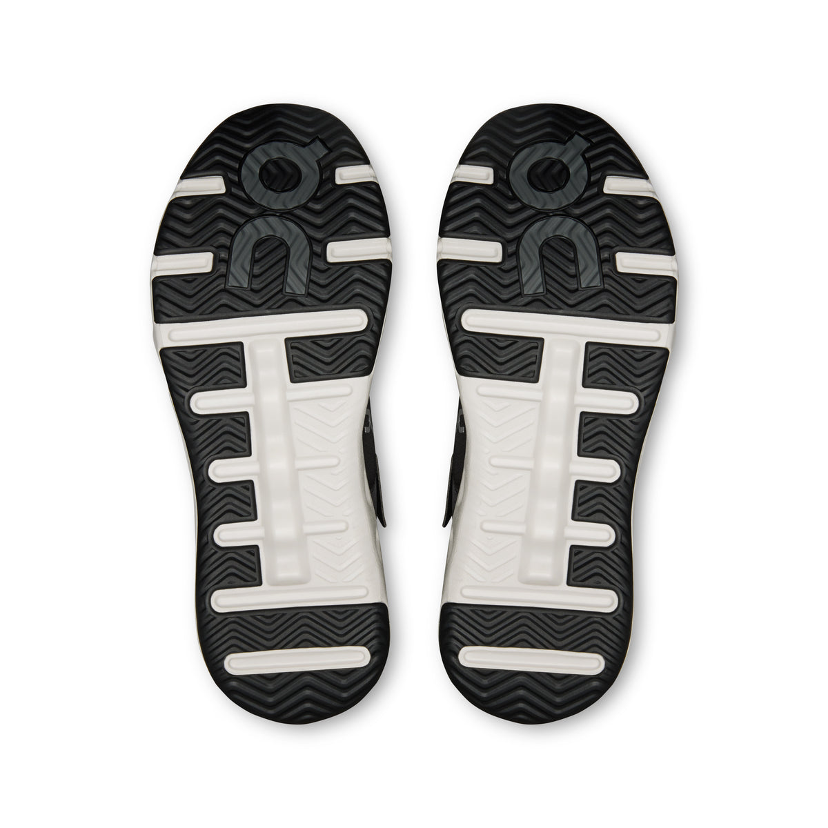 On THE ROGER Wildcard - Men's in Black / White - view 3