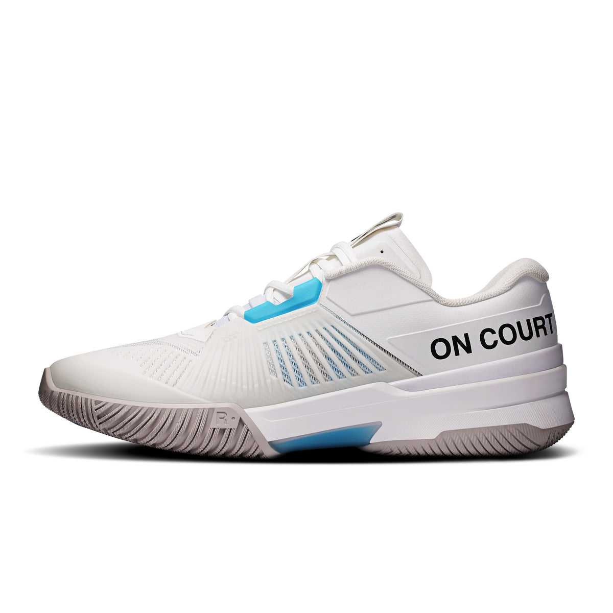 On THE ROGER Pro Fire - Men's in White / Pink - view 4