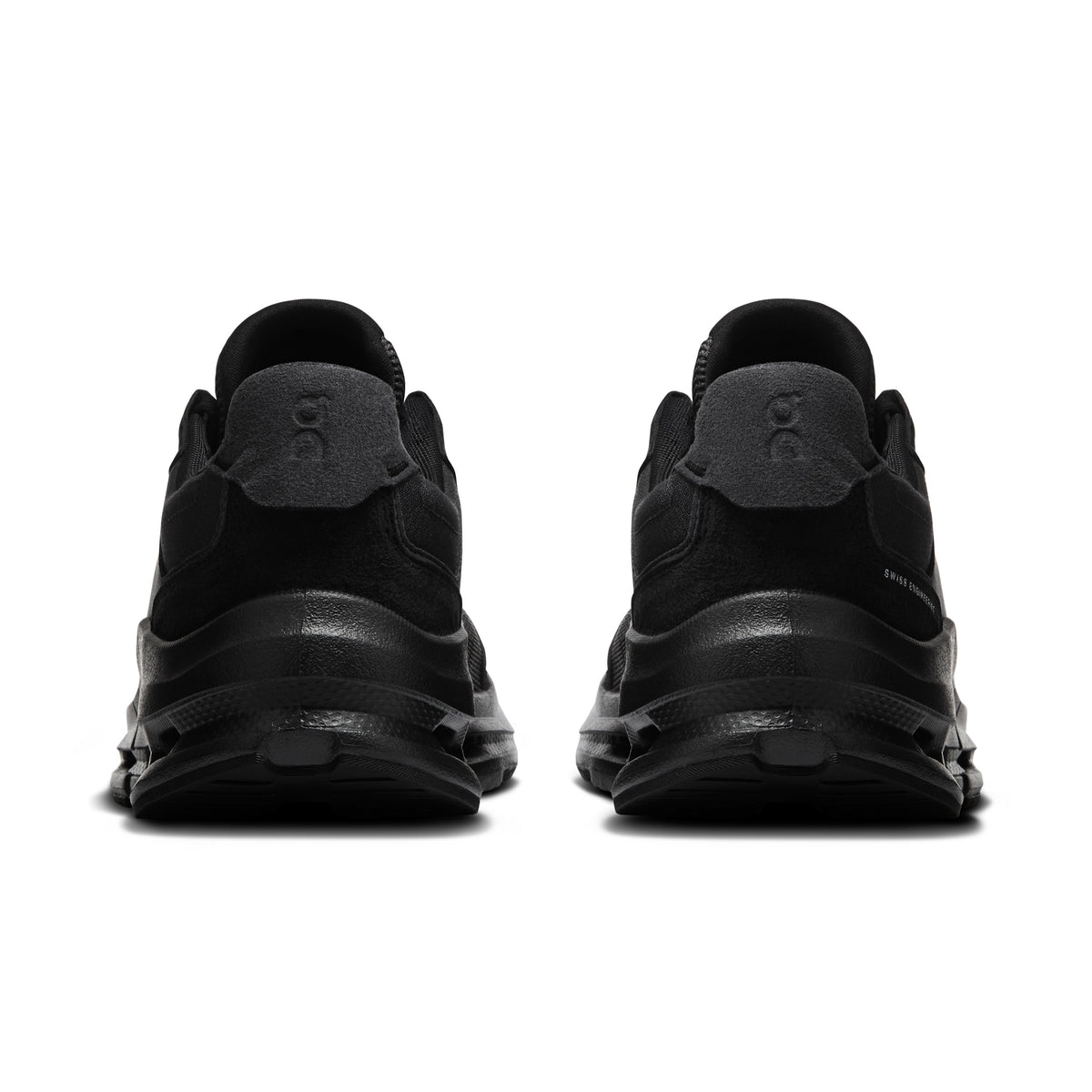On Cloudnova Rift - Men's in Black / Black - view 5